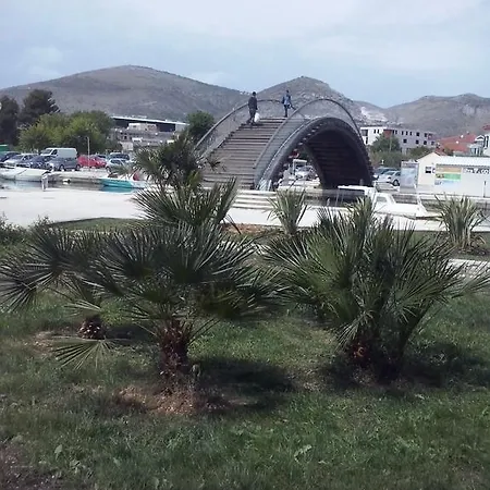 Blue Lagoon Διαμέρισμα *