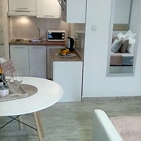 Blue Lagoon * Τρογκίρ