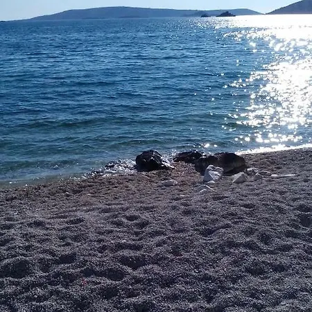 Blue Lagoon Διαμέρισμα Τρογκίρ