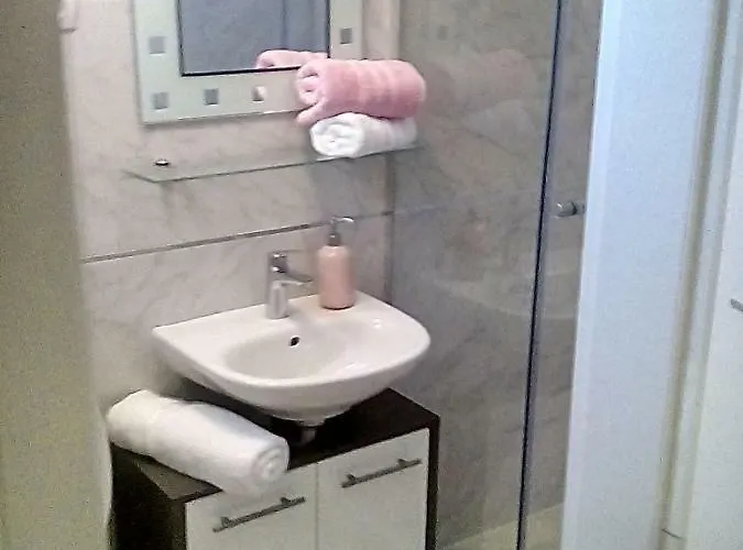 Blue Lagoon Appartement *